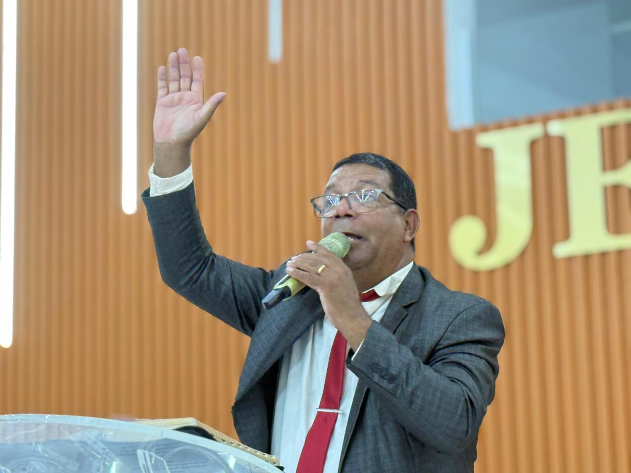 Almir dos Santos